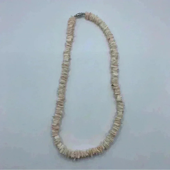 VGT Puka Shell Chip Necklace Hawaii Surfer Beach Style Peach/white/light… - Picture 10 of 10